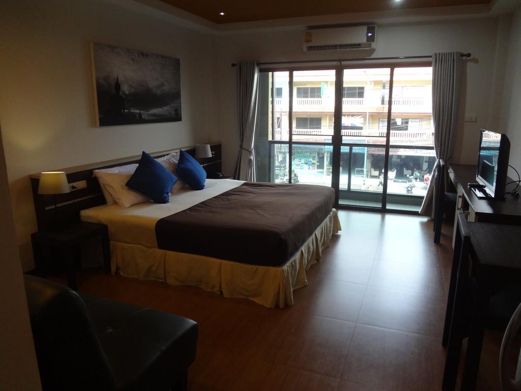Sleep Tight Hotel Jomtien Beach Exterior foto