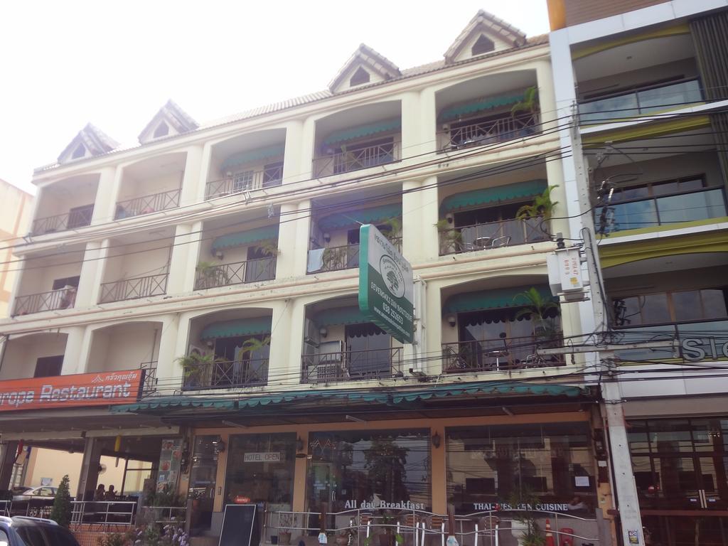Sleep Tight Hotel Jomtien Beach Exterior foto