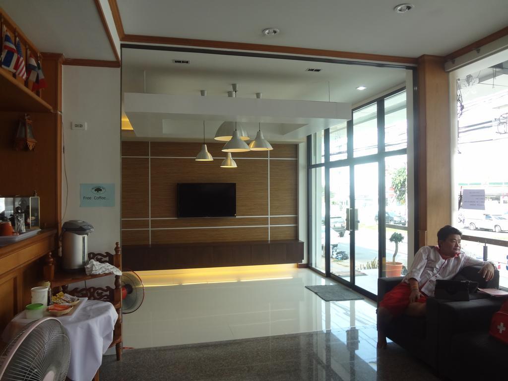 Sleep Tight Hotel Jomtien Beach Exterior foto