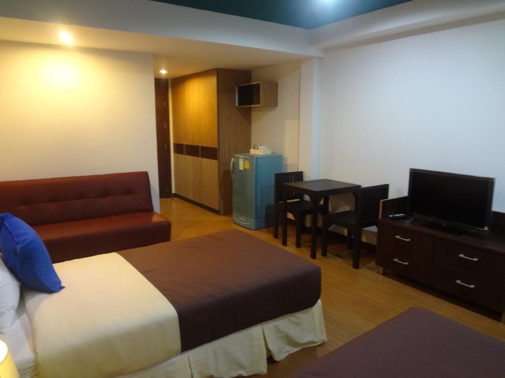 Sleep Tight Hotel Jomtien Beach Exterior foto