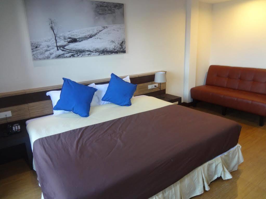 Sleep Tight Hotel Jomtien Beach Exterior foto