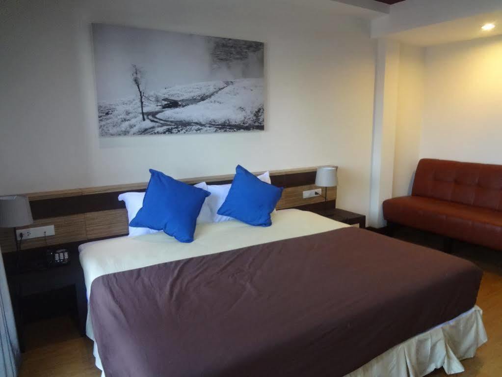 Sleep Tight Hotel Jomtien Beach Exterior foto